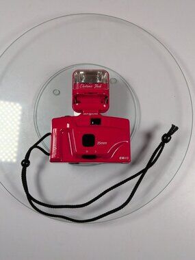 Argus Genie 35mm RED Point and Shoot Camera w/ Electronic Flash C4HS - UNTESTED
